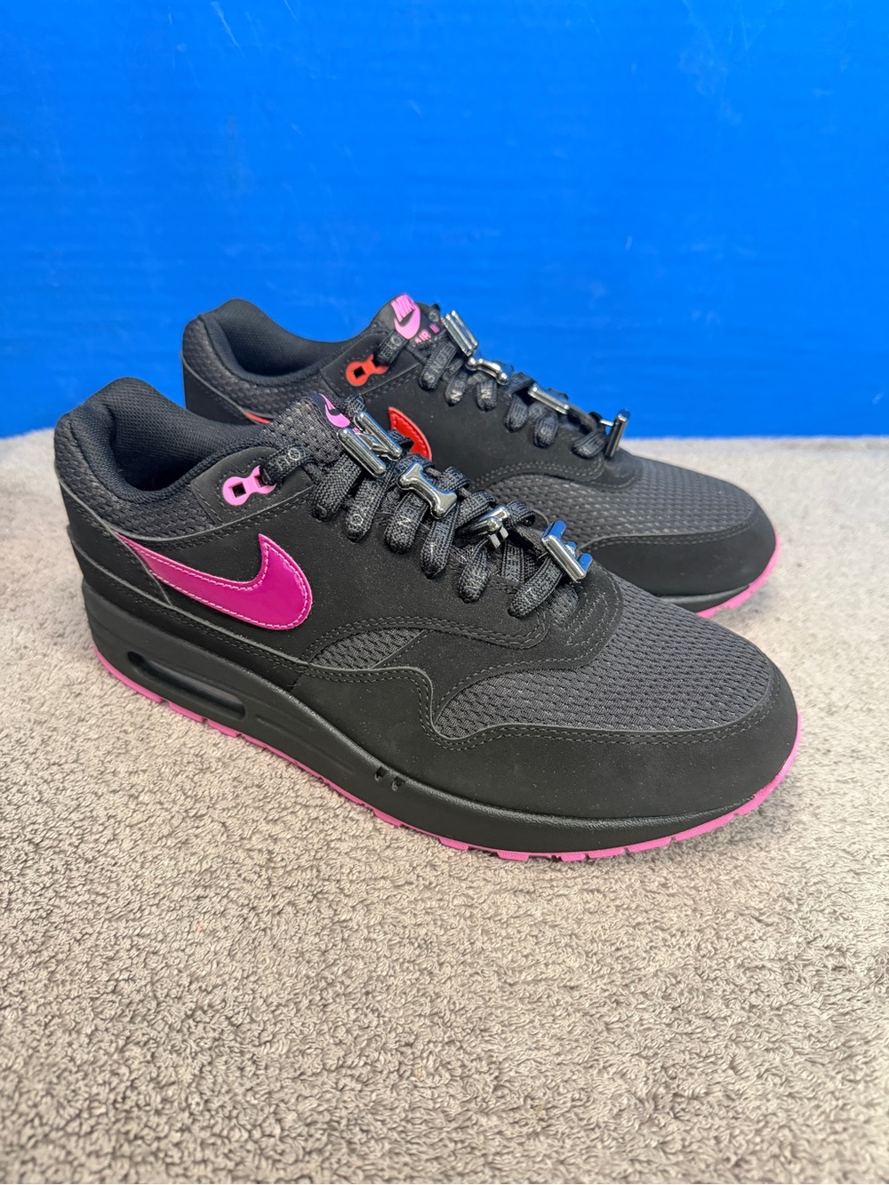 Air max 1
Valentine's day 2025
Brand new - Picture 2 of 13